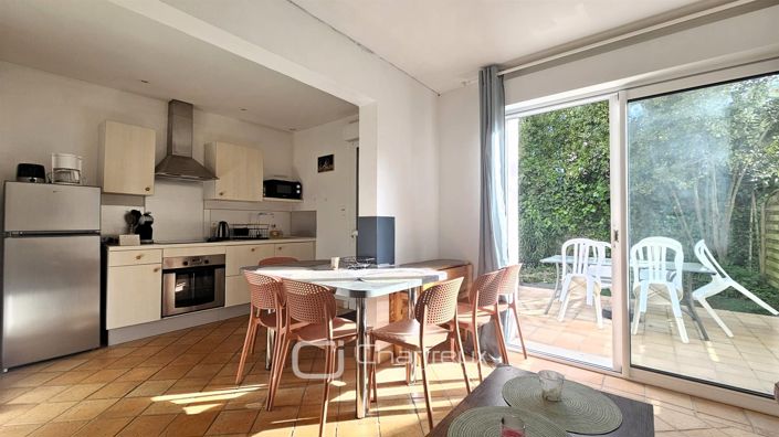 Image No.3-3 Bed House for sale