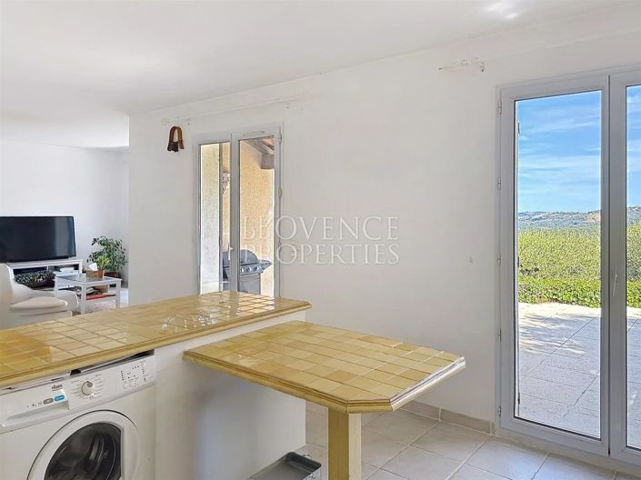 Image No.8-4 Bed House for sale