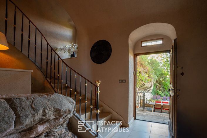 Image No.13-7 Bed House for sale