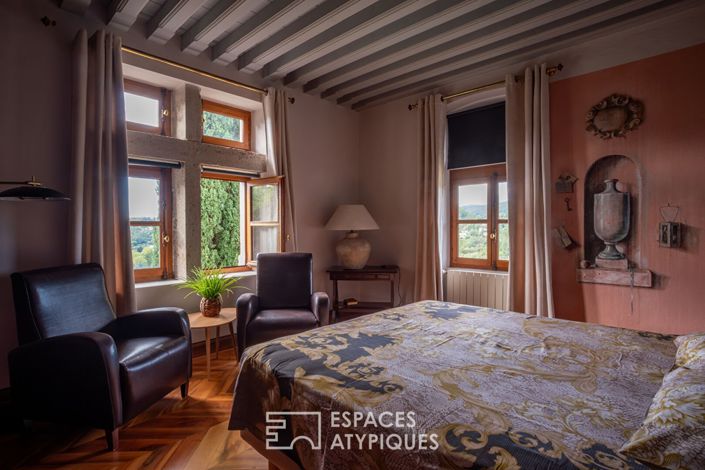 Image No.8-7 Bed House for sale