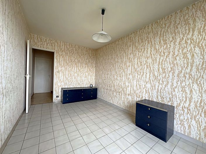Image No.10-3 Bed Apartment for sale