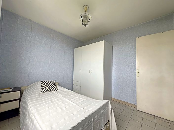 Image No.14-3 Bed Apartment for sale