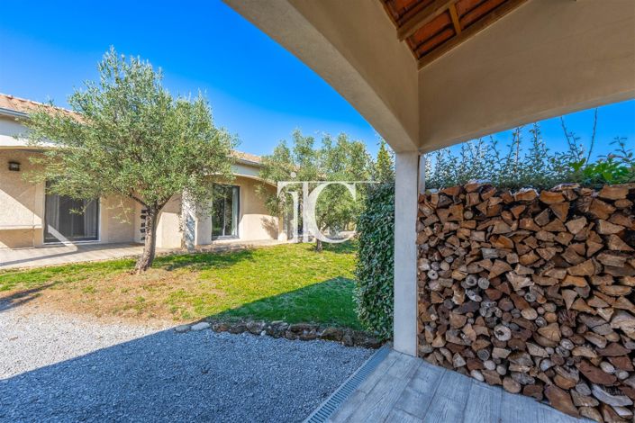 Image No.17-3 Bed House for sale