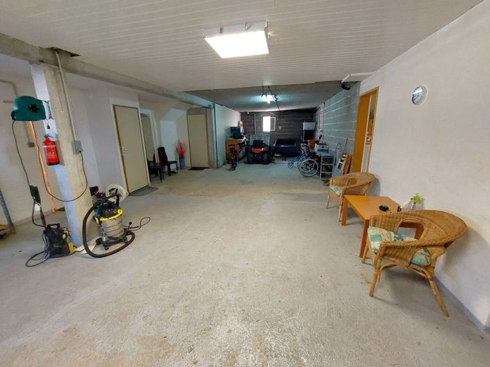 Image No.18-4 Bed Property for sale