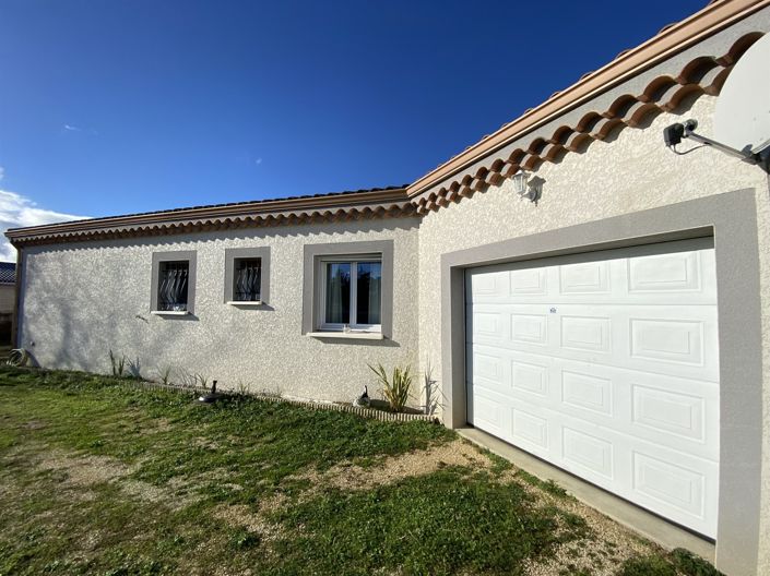 Image No.10-4 Bed House for sale