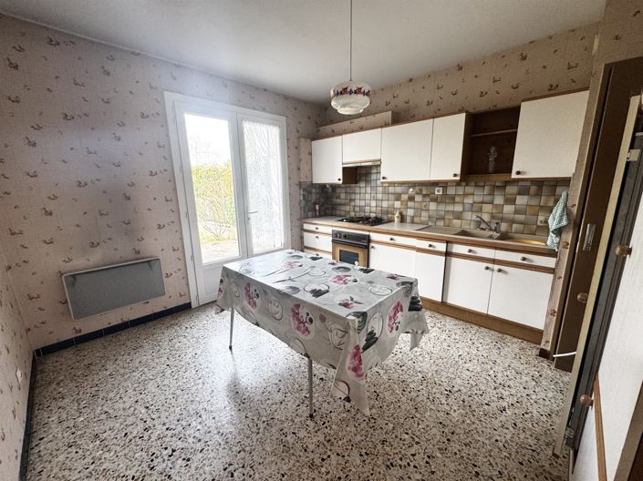 Image No.3-3 Bed House for sale