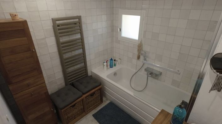 Image No.7-3 Bed House for sale