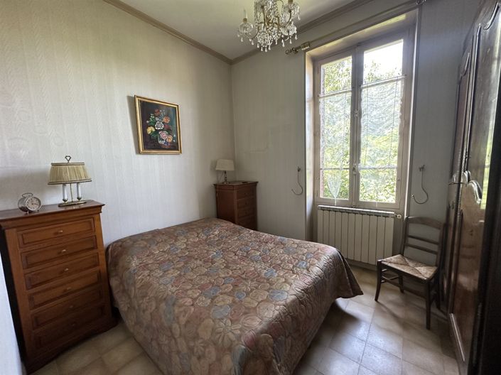 Image No.6-2 Bed House for sale
