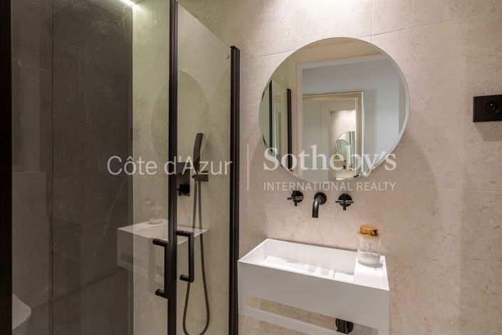Image No.16-Appartement de 1 chambre à vendre à Nice