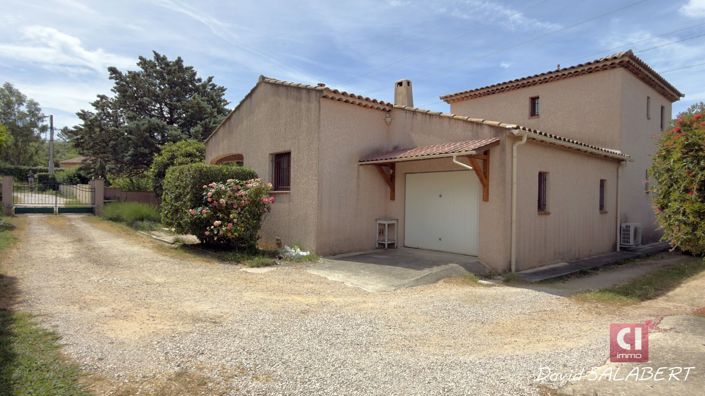 Image No.17-3 Bed House for sale