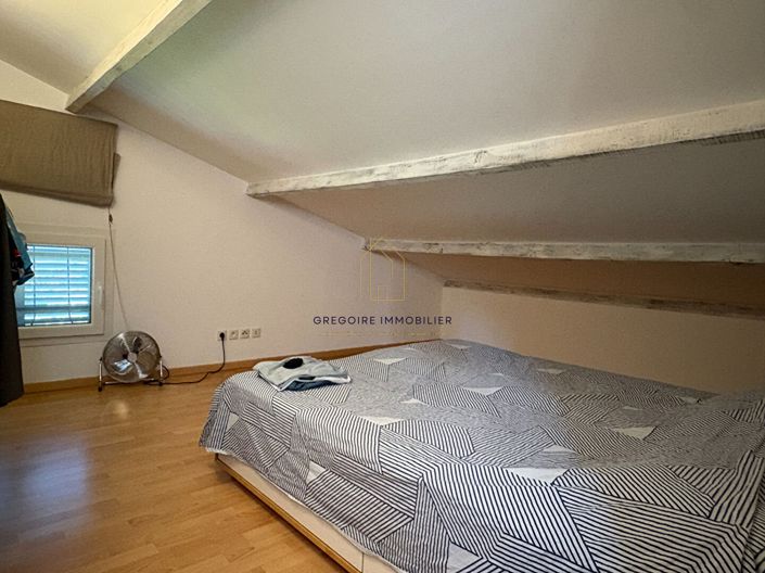 Image No.15-3 Bed House for sale