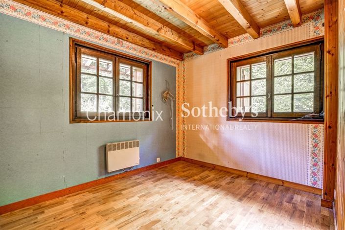 Image No.10-4 Bed House for sale