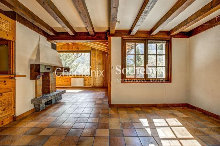 Image No.8-4 Bed House for sale