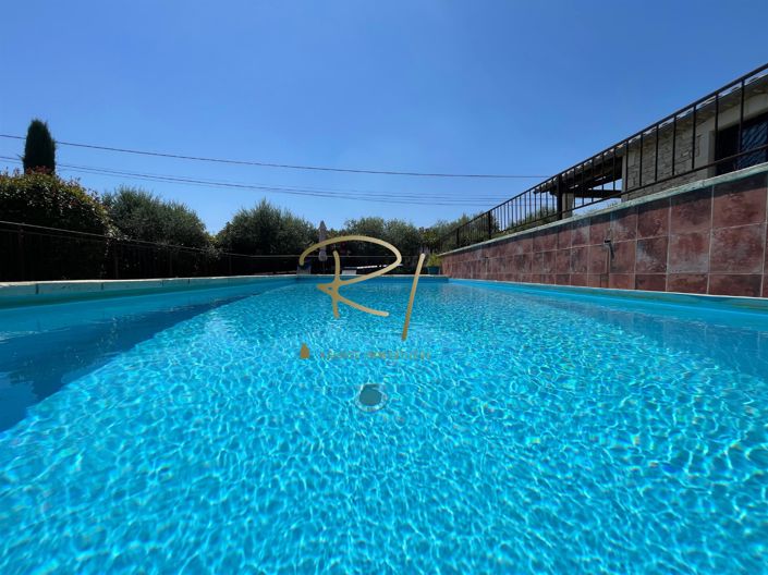 Image No.18-3 Bed House for sale