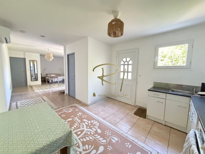 Image No.4-2 Bed House for sale