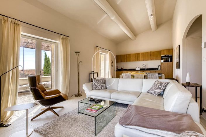 Image No.8-3 Bed Apartment for sale