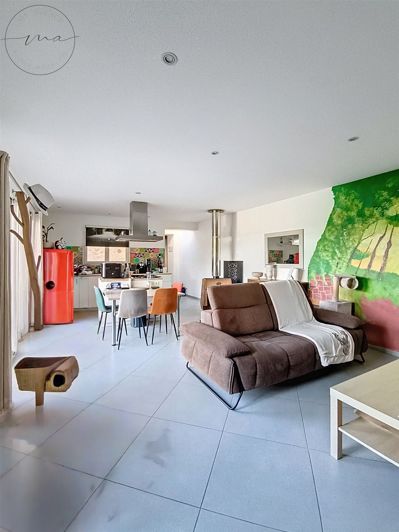 Image No.15-2 Bed House for sale