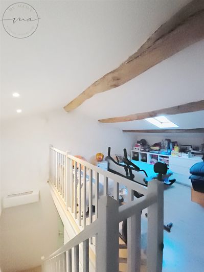 Image No.8-2 Bed House for sale