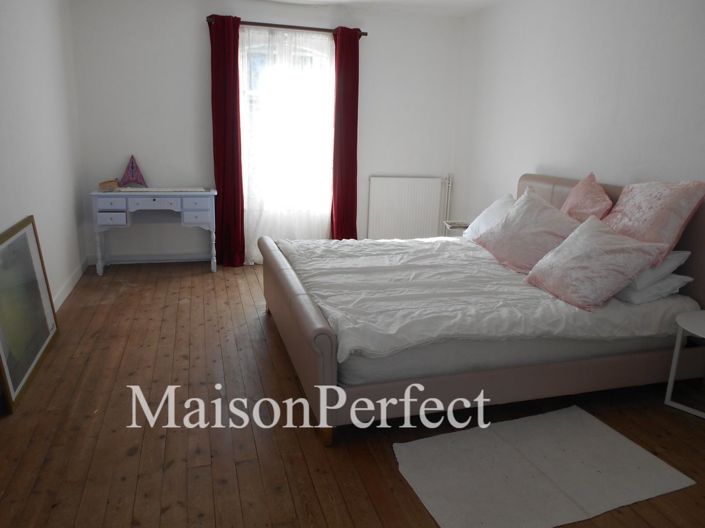 Image No.8-4 Bed House for sale