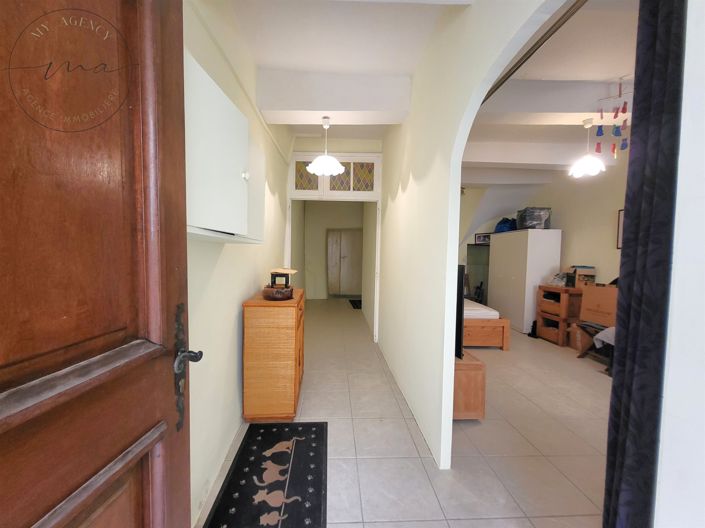 Image No.2-3 Bed House for sale