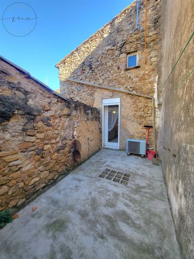 Image No.9-3 Bed House for sale
