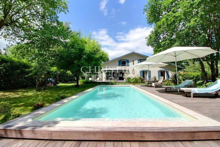 Image No.18-7 Bed House for sale