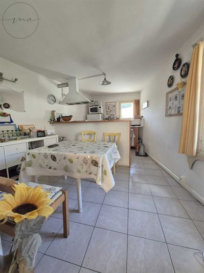 Image No.7-4 Bed House for sale