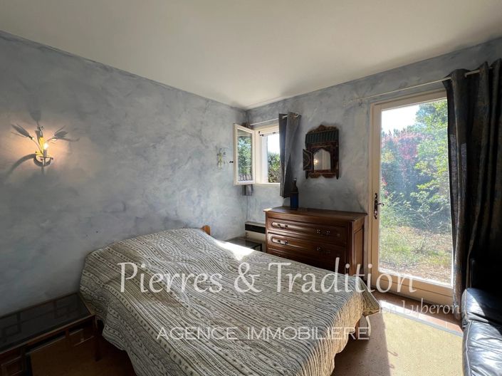 Image No.6-4 Bed House for sale