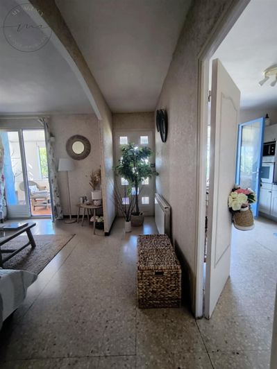 Image No.16-2 Bed House for sale