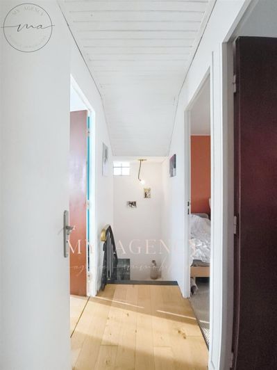 Image No.14-3 Bed House for sale