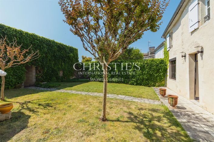 Image No.17-5 Bed House for sale