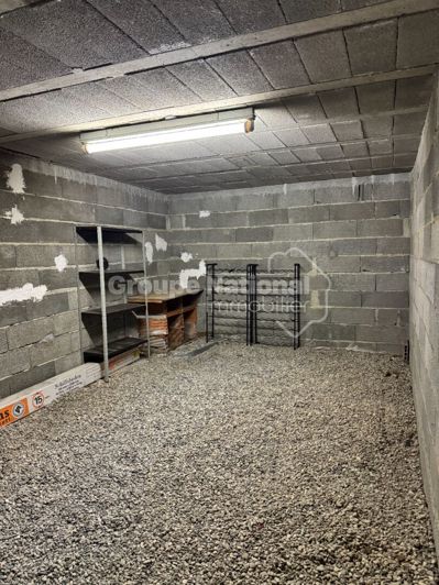 Image No.18-3 Bed House for sale