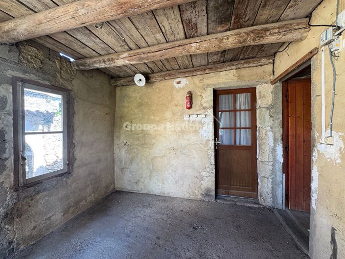 Image No.3-3 Bed House for sale