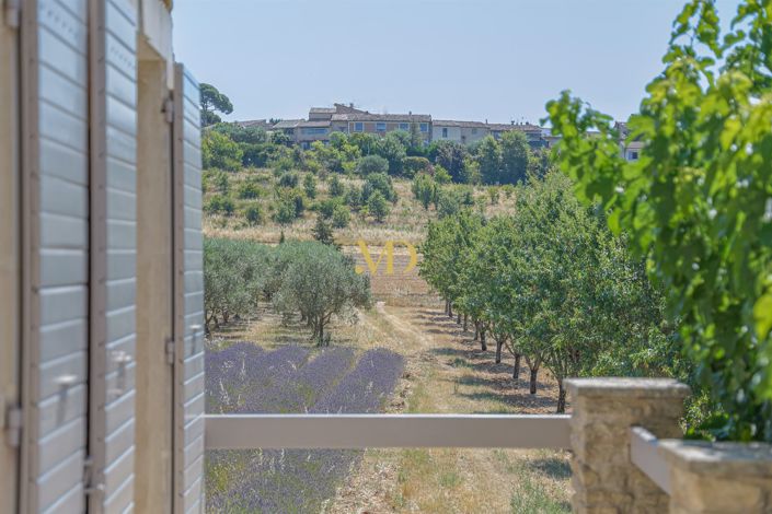 Image No.6-4 Bed House for sale