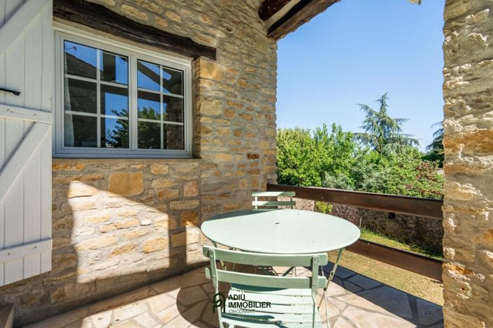 Image No.8-3 Bed House for sale