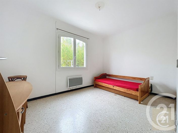 Image No.29-4 Bed House for sale