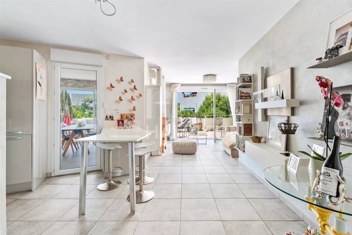 Image No.4-Apartment for sale
