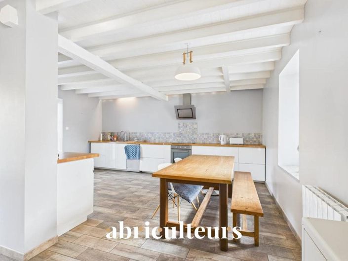 Image No.2-3 Bed House for sale