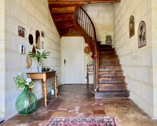 Image No.4-7 Bed House for sale