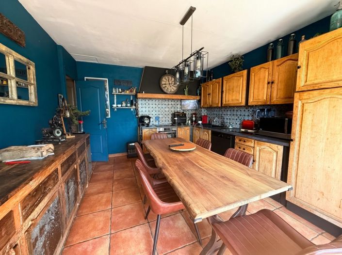 Image No.7-4 Bed House for sale