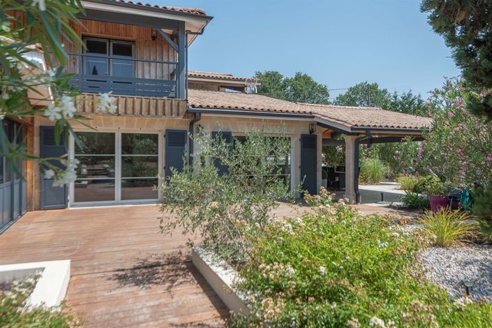 Image No.33-5 Bed House for sale