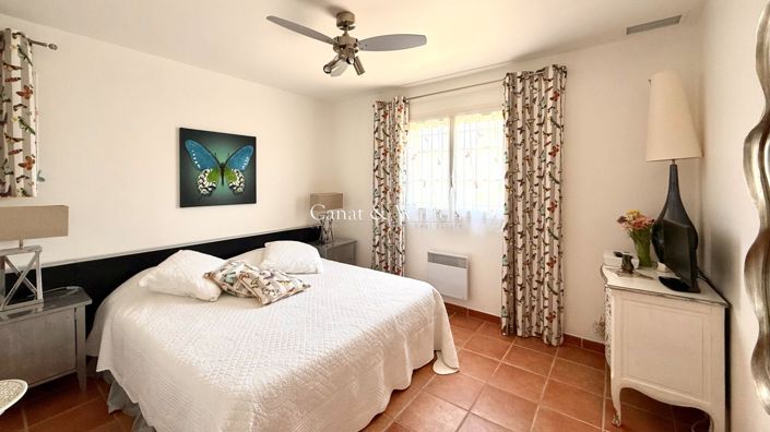 Image No.13-6 Bed House for sale
