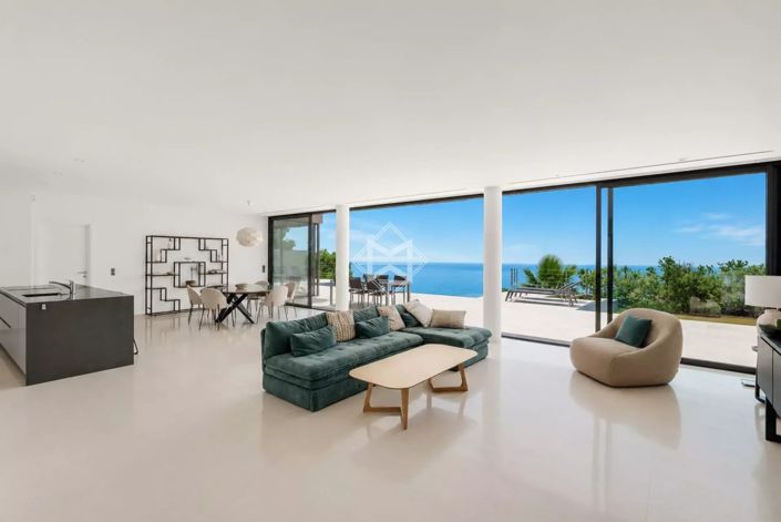 Image No.5-4 Bed House for sale