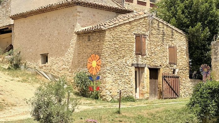 Image No.3-Maison de 7 chambres à vendre à Mérindol