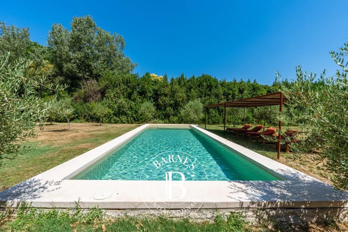 Image No.3-5 Bed House for sale