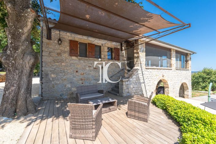 Image No.19-5 Bed House for sale