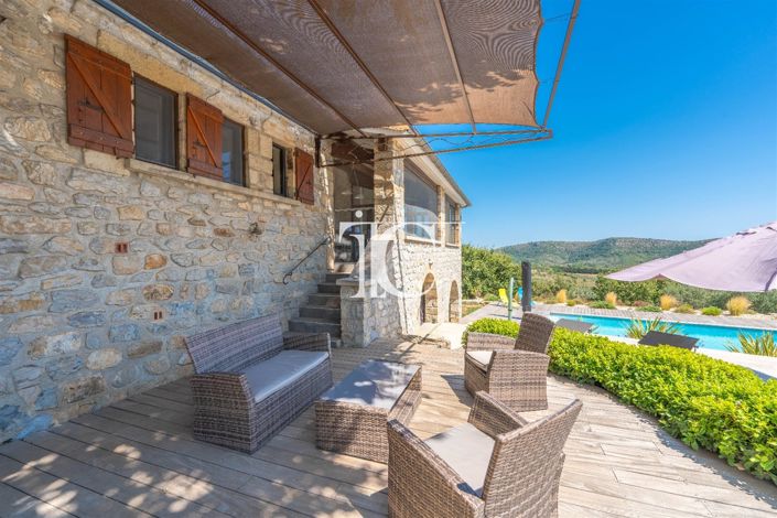 Image No.3-5 Bed House for sale
