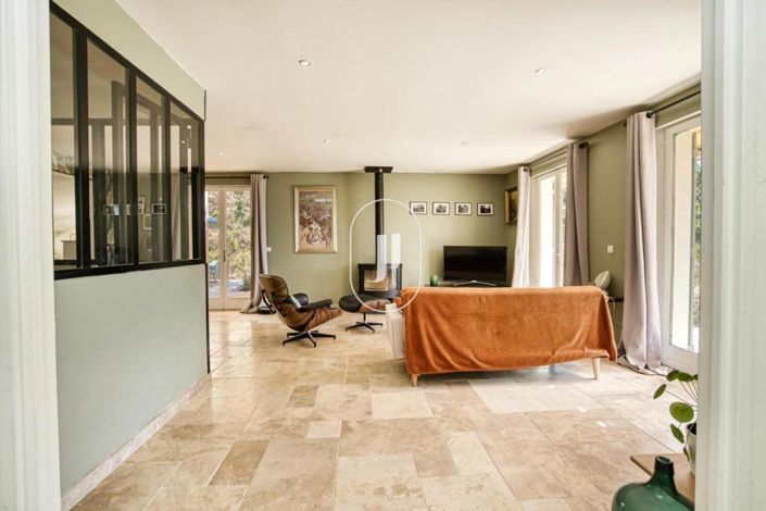 Image No.5-3 Bed House for sale