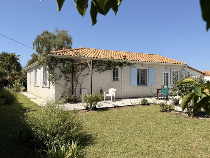 Image No.18-3 Bed House for sale