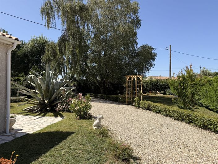 Image No.21-3 Bed House for sale